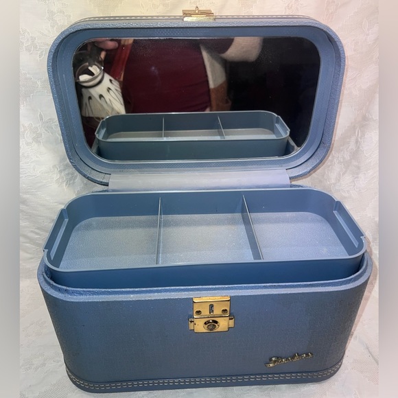 Modern Vintage Storage & Organization Vintage Starline Train Case Blue No Key Poshmark